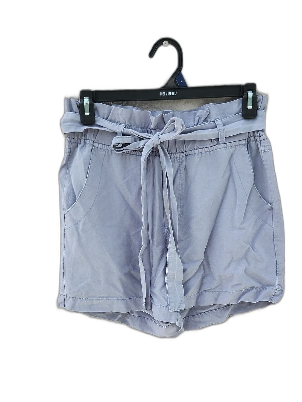Thread & Supply paperbag waist shorts feature a tie waist and side pockets